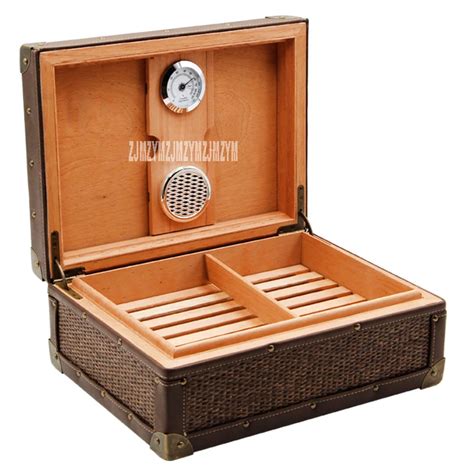 Classic Retro Style Wood Cigar Humidor Box Large Capacity Humidor Box Constant Humidity Cigar ...