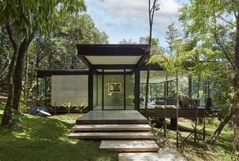 Glass House / Ângela Roldão Arquitetura | ArchDaily