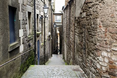 The Closes of Edinburgh | Amusing Planet