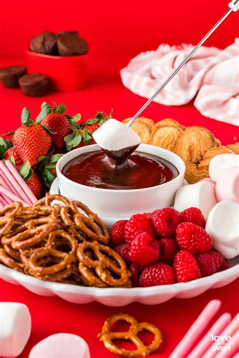 Top 4 Chocolate Fondue Recipes