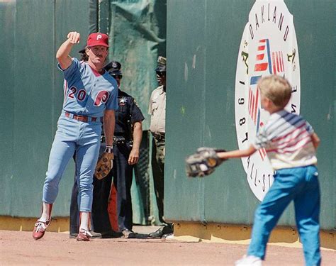 Classic photos of Phillies Hall of Famer Mike Schmidt | Sporting News