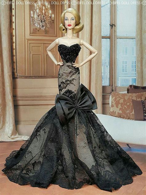 Pin by Kiddu on Fashion barbies | Doll dress, Barbie gowns, Barbie dress