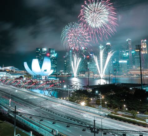 7 Best New Year Events at the Marina Bay Singapore Countdown (MBSC) 2023 | Singapore Day