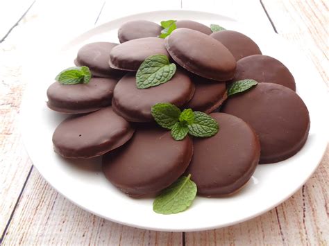 Vegan Thin Mints [Gluten-Free Cookies] | Where You Get Your Protein