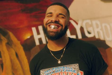 VIDEO: Drake - "In My Feelings"