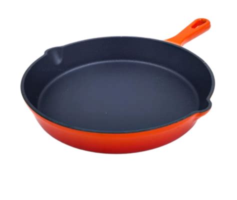 Enamelled Cast Iron Skillet - Handy Housewife