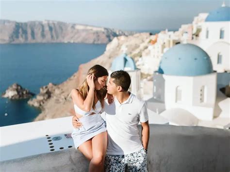 Santorini Honeymoon Hotels