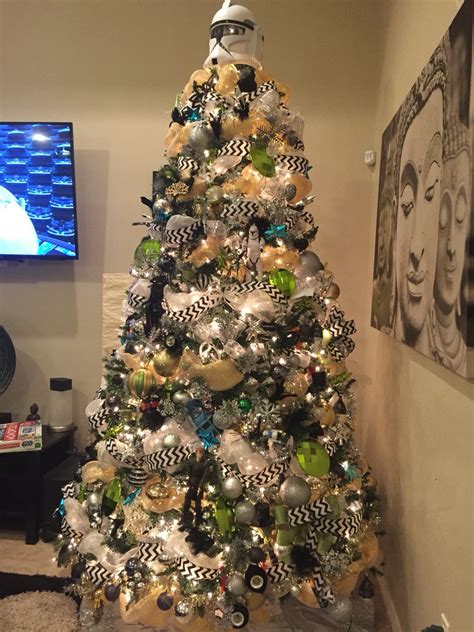 Star Wars Christmas tree 2015 Star Wars Christmas Decorations, Star Wars Christmas Tree ...