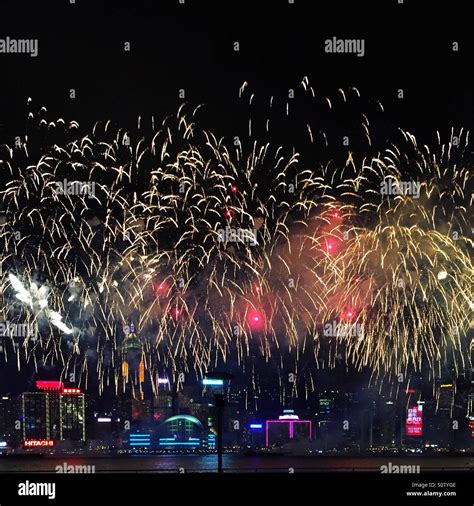 Chinese new year fireworks hi-res stock photography and images - Alamy