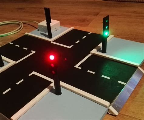 Crossing With Traffic Lights for Kids : 9 Steps (with Pictures) - Instructables