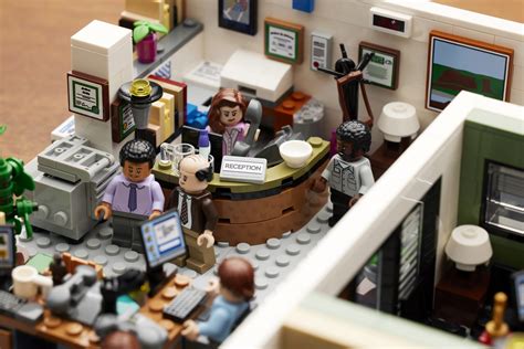 LEGO® Ideas The Office - Brick Brains