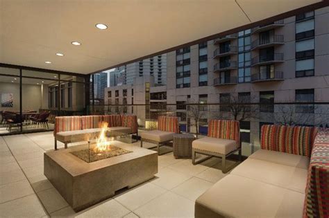 Home2 Suites by Hilton Chicago River North in Chicago | 2024 Updated ...