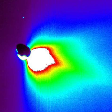 NASA's Deep Impact Tells a Tale of the Comet | NASA Jet Propulsion ...