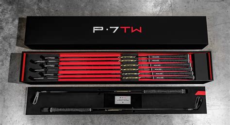 Tiger Woods' New P-7TW TaylorMade Clubs Are Precise To The Half-Degree