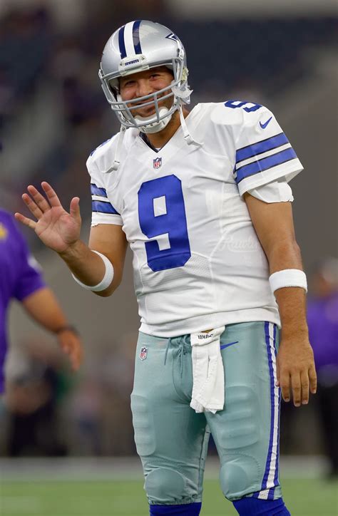 Tony Romo Will Retire to Start a Career in Broadcasting