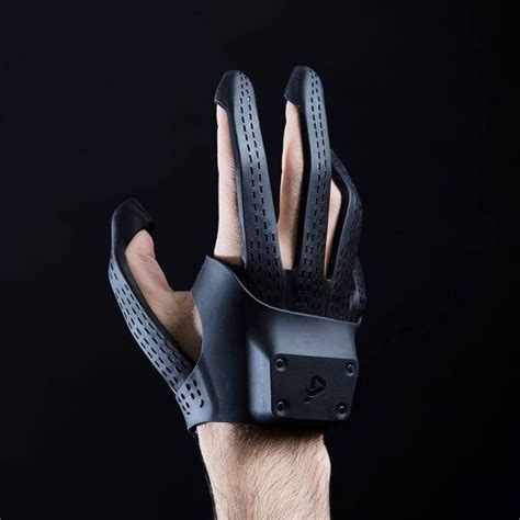 Plexus is a VR Glove With Finger Haptics & Multiple Tracking Standards, $250 Dev Kits Coming Soon