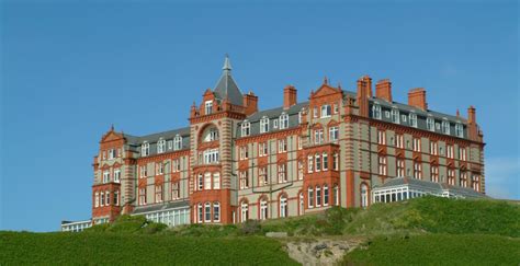 The Headland becomes Cornwall’s first double-five star hotel - Barefoot Media