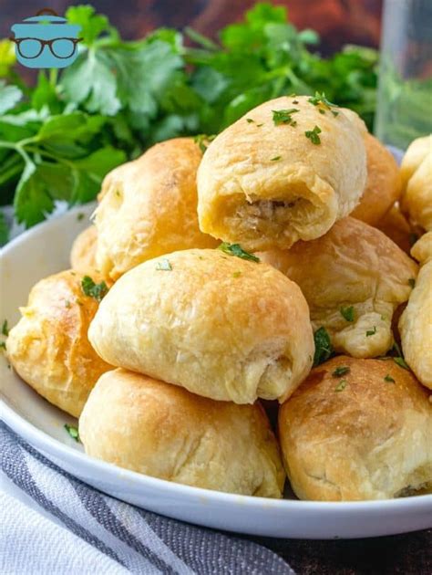 Puff Pastry Sausage Rolls - The Country Cook