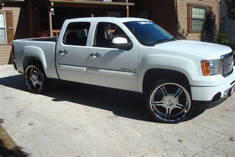 GMC SIERRA DENALI ON 1ST 26S | 1ST SET OF 26S | ALEX | Flickr