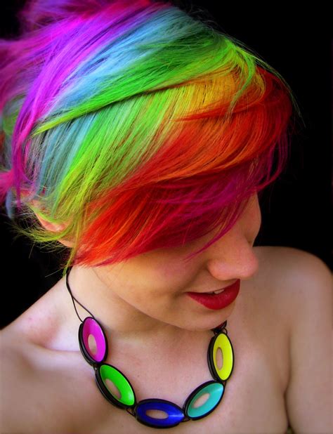 ♥ Want rainbow hair? Check out Anya's guide here: www.rainbowhaircolour.com | Women hair stile ...