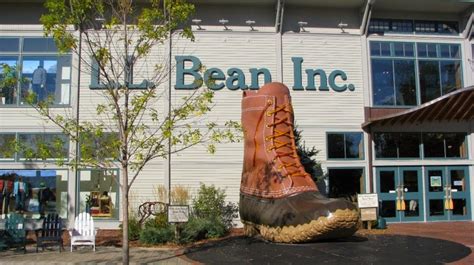 L.L. Bean in Freeport Maine Features an Amazing Seven-Acre Retail Campus