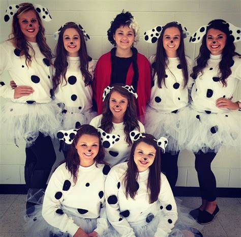 DIY 101 Dalmatians Costume for Halloween