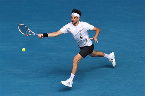 Australian Open: Dominic Thiem - Successful positioning in a special outfit · tennisnet.com