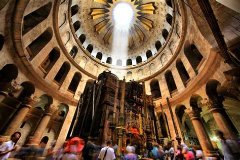 The Church of the Holy Sepulchre - iTravelJerusalem