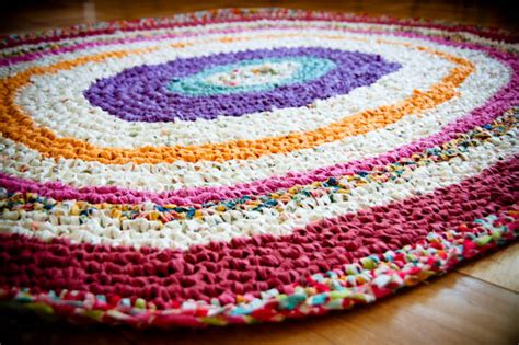 56 T-Shirt Rug DIY Tutorials | Guide Patterns