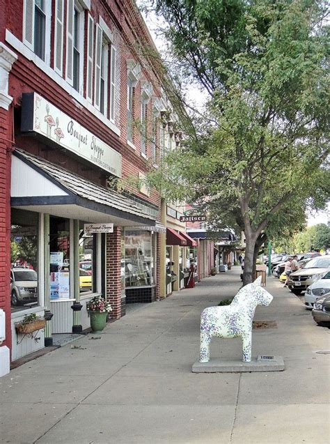 These 11 Towns In Kansas Have The Best Main Streets You Gotta Visit | Lindsborg, Kansas ...