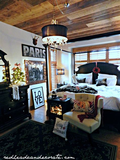 Cozy Christmas Bedroom - Redhead Can Decorate