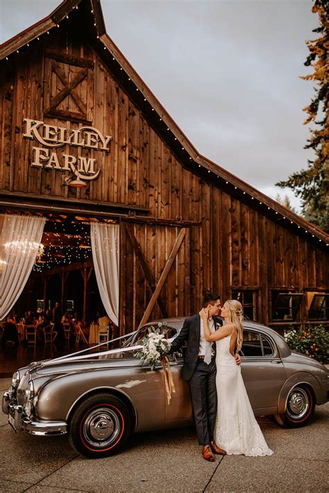 A Sunset to Remember - Katie and Nolan's Modern Wedding at The Kelley Farm - Engaged Life ...