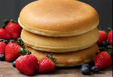 How To Make The World’s Fluffiest Pancakes | Recipe Station