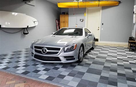 Custom Garage Floors | Motor City Garages