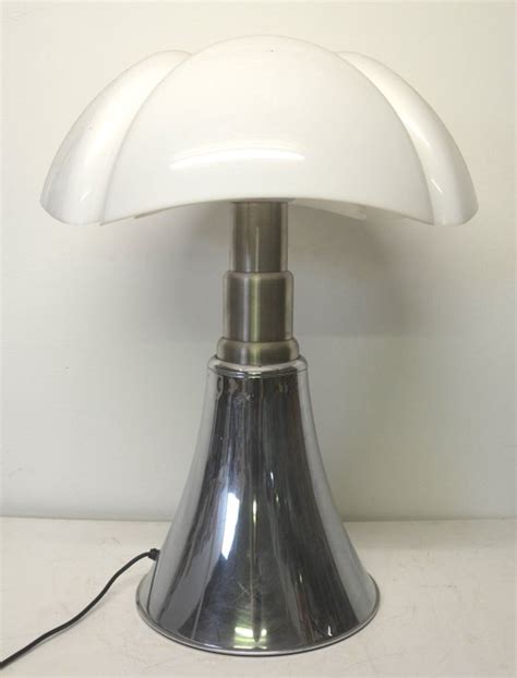 Gae Aulenti for Martinelli luce – Table lamp – Pipistrello model 620 ...