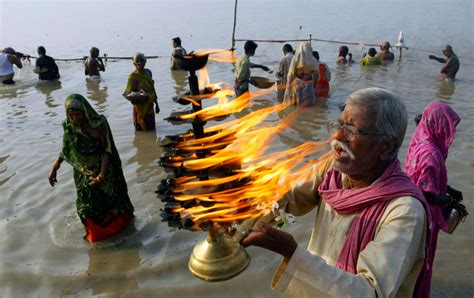 Recent Hindu festivals and rituals - Photos - The Big Picture - Boston.com