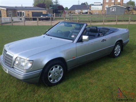 Mercedes E220 Convertible