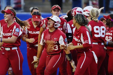 Oklahoma Softball Is On The Verge Of Making Insane NCAA History - The Spun