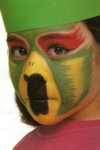 How to craft parrot face painting - Hellokids.com