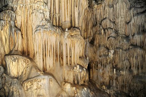 Dripstone cave in Perama (1) | Ioannina | Pictures | Geography im Austria-Forum