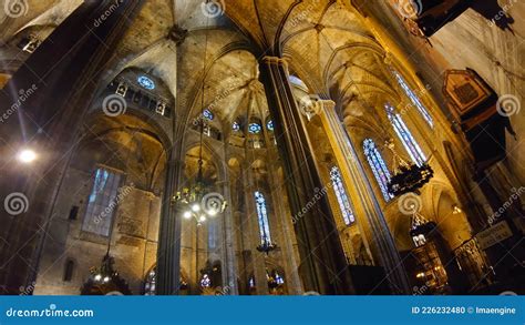 Cathedral of Barcelona - Gothic Architectural Style Editorial Image - Image of gothic, symmetry ...