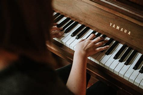 Girl Playing Piano Wallpaper