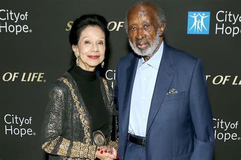 Jacqueline Avant, Philanthropist and Wife of Music Producer Clarence Avant, Is Fatally Shot ...