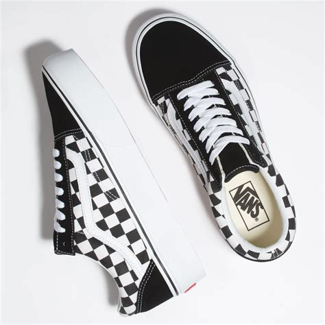 Compra Tenis De Plataforma Negros Old Skool Checkerboard Mujer en Vans Colombia Tienda Oficial ...