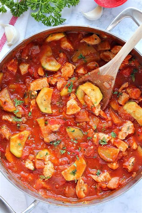 One Pot Chicken Ratatouille Recipe - Crunchy Creamy Sweet