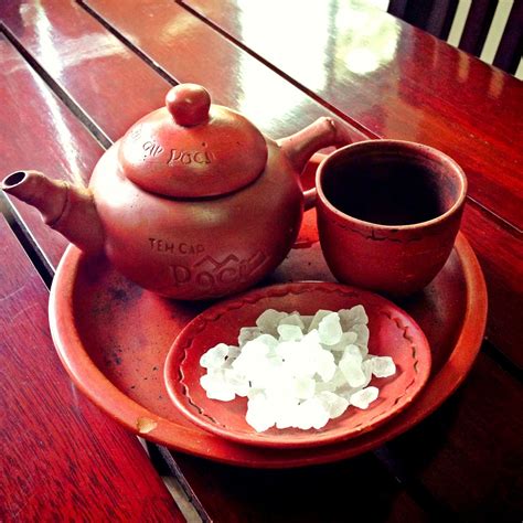 Teh Poci.... one of Indonesian traditional tea... served in clay pot ...