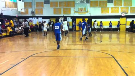 Youree Drive Basketball Game - YouTube