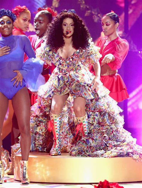 Cardi B's 2018 American Music Awards Performance Video | POPSUGAR ...