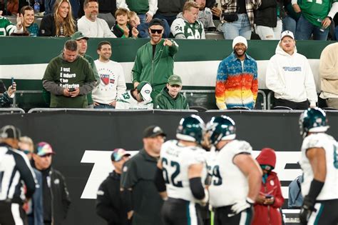 Travis Kelce Attends Eagles Game Solo to Cheer on Jason Kelce