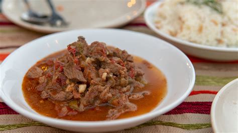 Bistec ranchero con papas: aprende a prepararlo para la hora de la comida